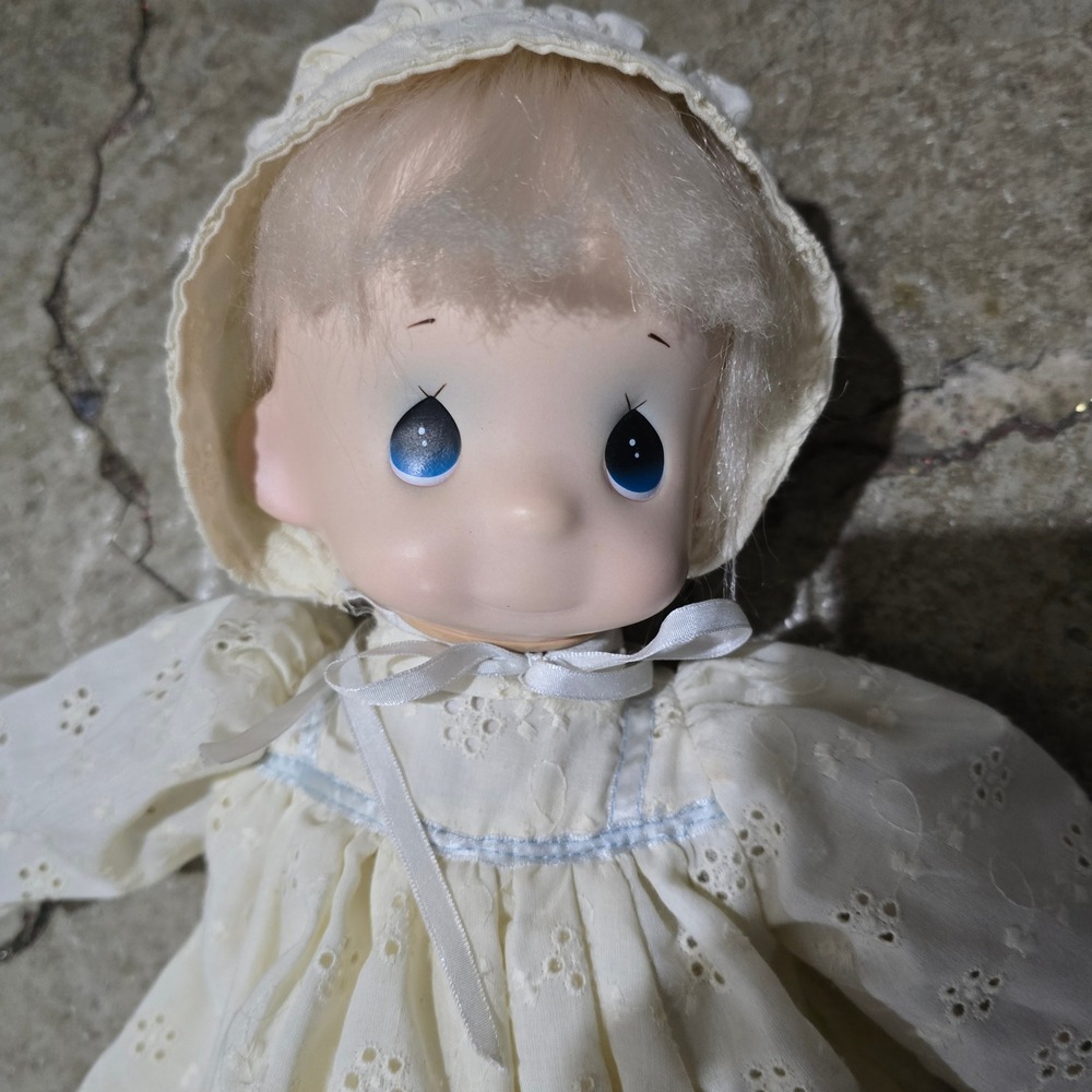 Vintage Precious Moments Jenny Soft Doll Eyelet Gown and Bonnet BLUE Christening